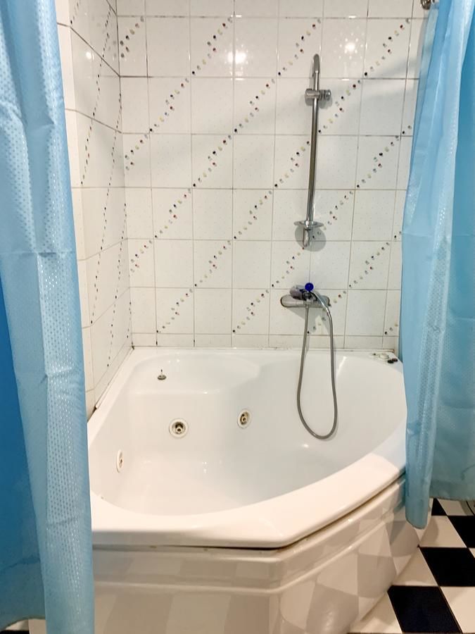 Апартаменты Apartaments on Moskovskiy avenue Харьков-13